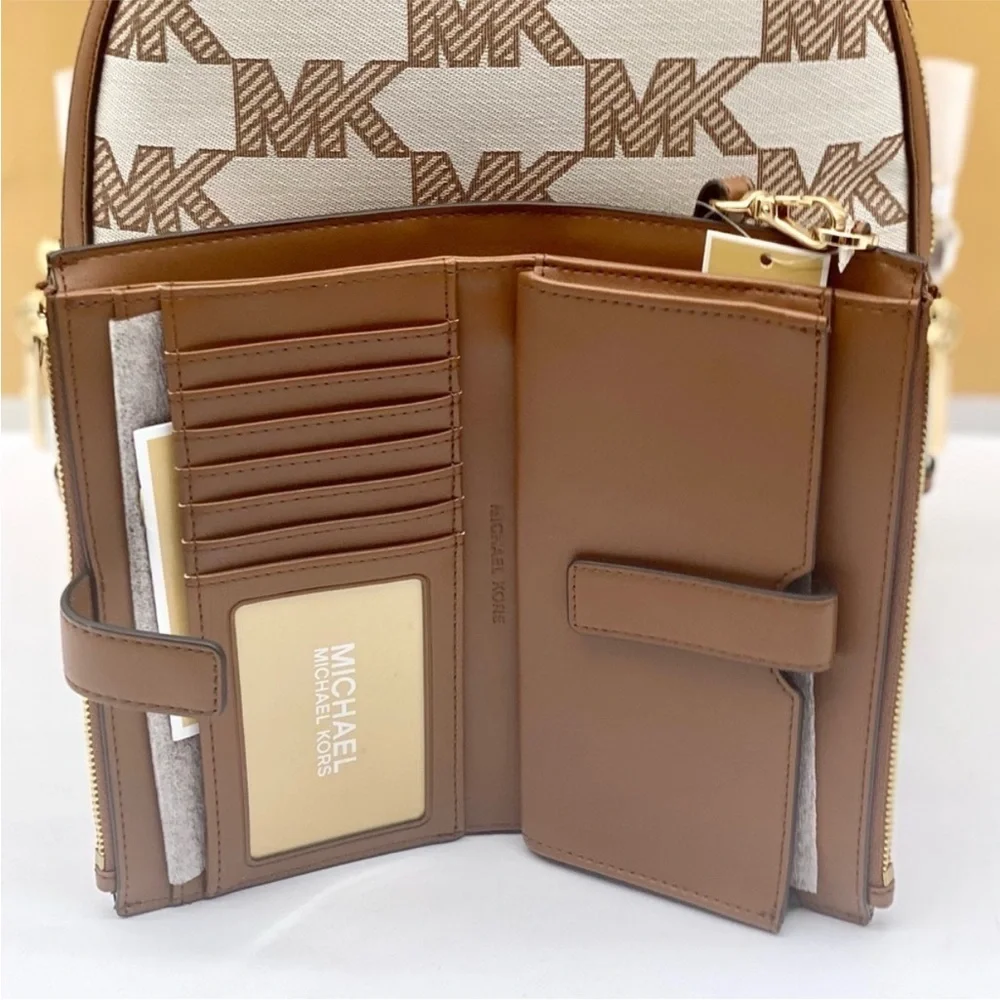 Michael Kors DoubleZip Wristlet Wallet Luggage